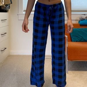 Basic plaid pajama pants